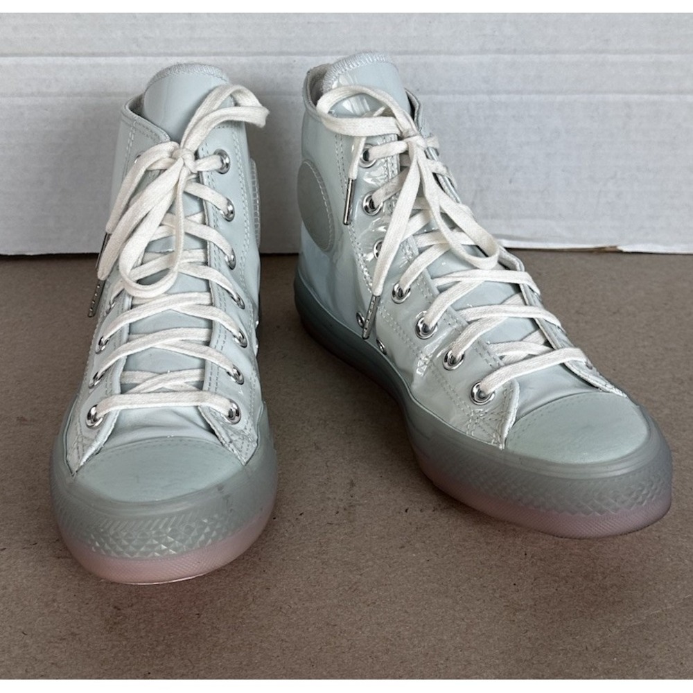 Converse Chuck Taylor All Star Women's‎ Sz 8 Patent Leather Baby Blue High Tops - Picture 7 of 7